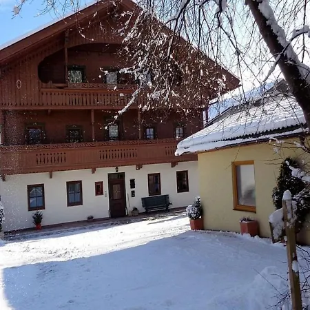 In Location In With Balcony Apartment *